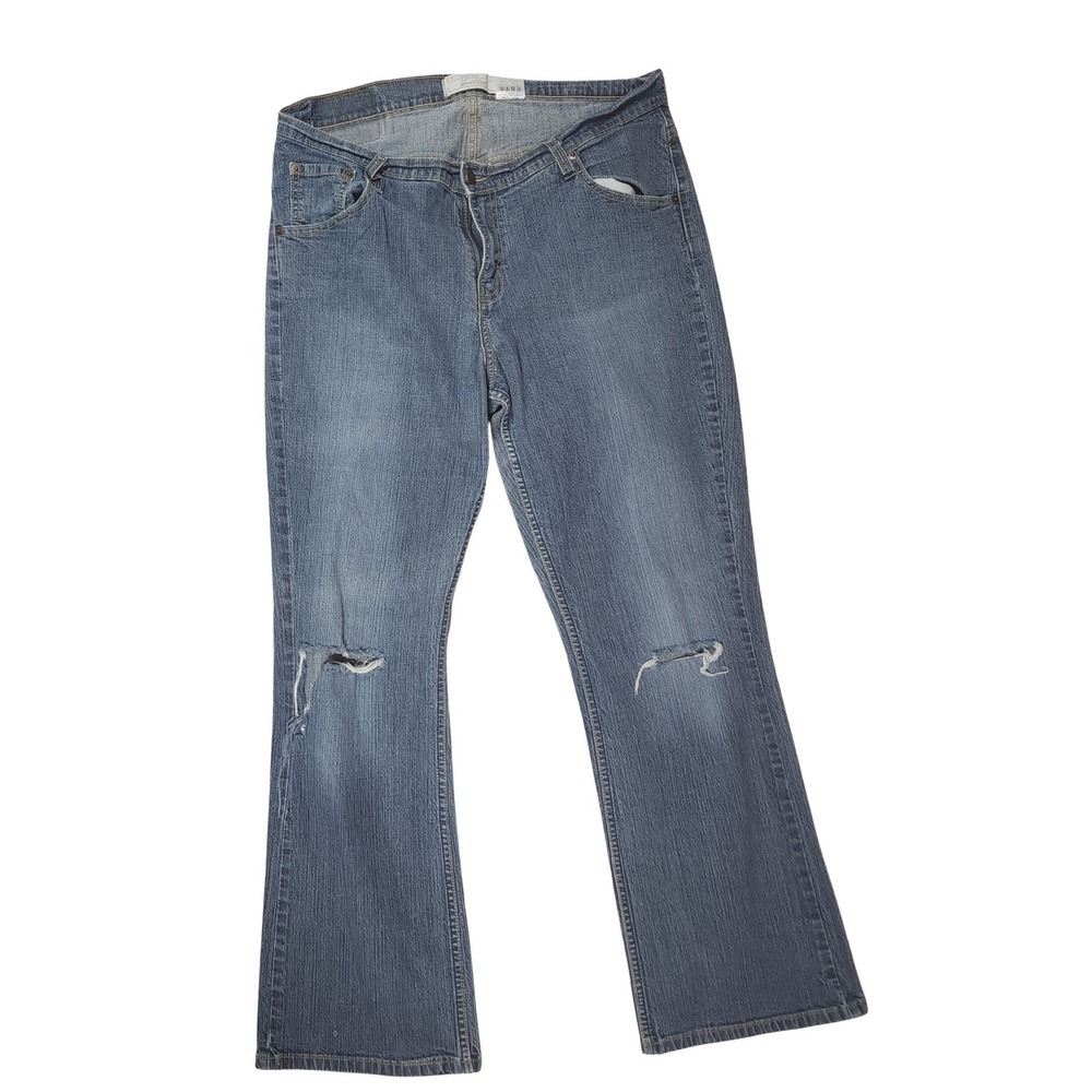 Levi Strauss Signature Jeans Women's Bootcut Light Wash Denim Size 16W Medium